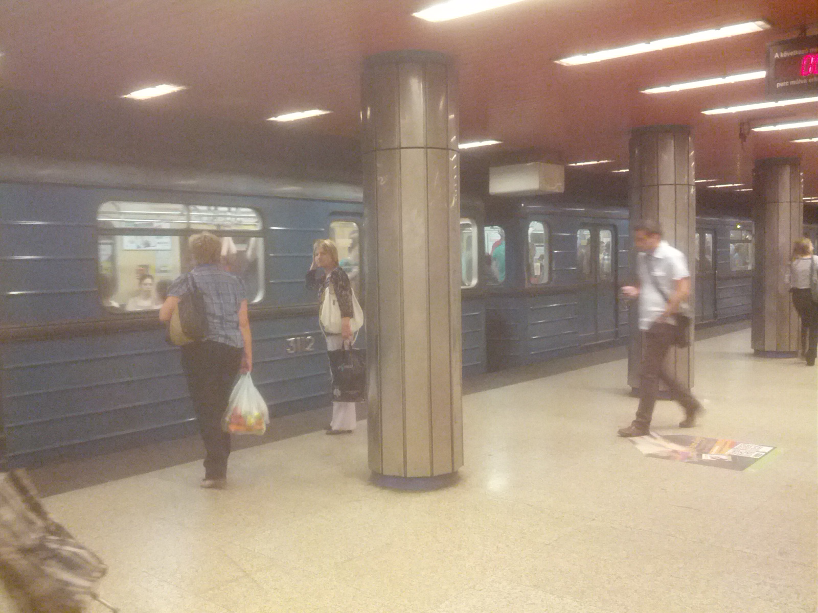 Lovely train still chugging along from the 70s. As much as I make fun of the crappy trains here, Perth doesn't even HAVE a subway, so I guess these Hungarians get the last laugh.