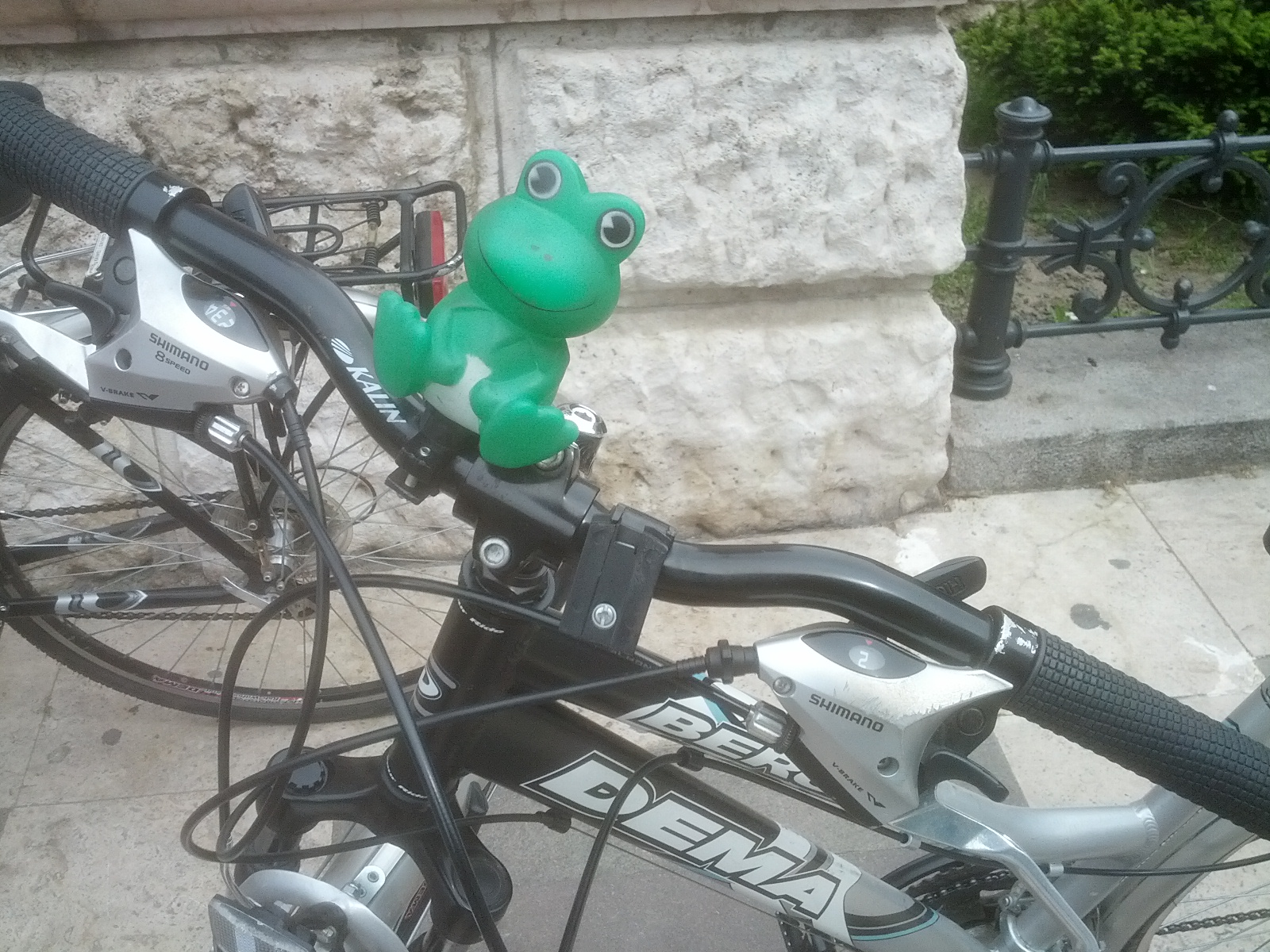 Bike bells aren't used in Budapest. They installed this for the tourists I guess. It makes a squeak when you hit it. I had to use it a bunch of times and I gotta say its much more satisfying than a bell.