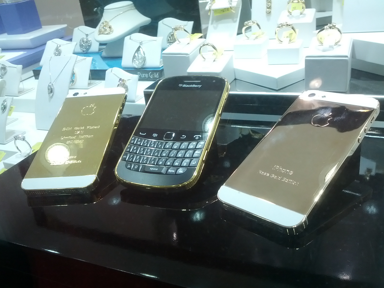 Where am I? Oh, gold plated iPhones. Okay this must be Dubai.